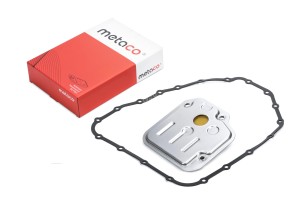 HYUNDAI /KIA С прокладкой 1040103 METACO
