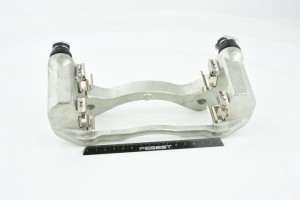 Скоба суппорта передняя FORD TRANSIT TT9 2006-2013 2177C-TT9F 2177C-TT9F FEBEST