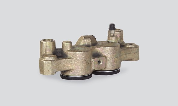 Цилиндр тормозной передний УАЗ-3163 правый (ОАО УАЗ) 316000350104010 UAZ UAZ