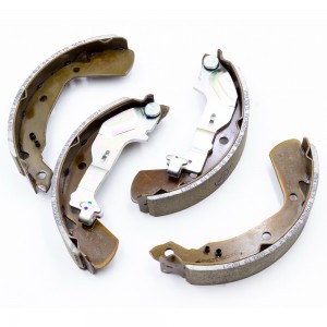 Колодка тормозная прицеп СЗАП-93271 (ось L1 12тн) (А3830) (АККОР) 16A3830 AKKOR