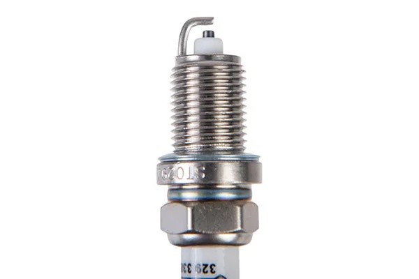 свеча зажигания!(5165/ZFR5F) nickel\BMW 3/7/8 E30/E31/E32,Opel Astra G/H 1.4-1.8 329 338-SX STELLOX