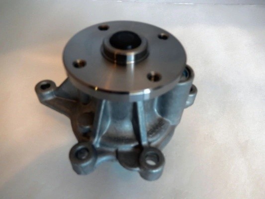 Насос водяной HYUNDAI Elantra (06-),i30 KIA Ceed GMB GWHY85A GMB