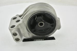 Опора двигателя правая гидравл MITSUBISHI GALANT 98-03, CHRYSLER SEBRING 01-06 M MM-EA3ARH FEBEST