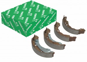 Колодки тормозные барабанные задние (203мм) Bosch LOGAN, SANDERO BS-P8455 BSP8455 PILENGA