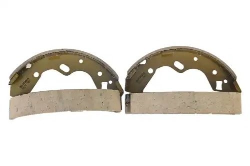 колодки тормозные барабанные!\ Mazda Demio 1.3-1.5i 98> Z86210 ZENTPARTS