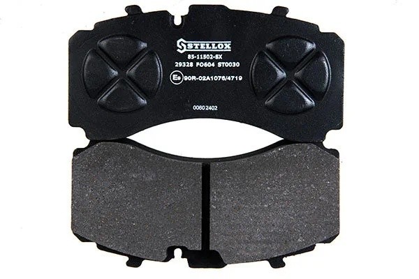 колодки дисковые!увел.ресурс.соскобами.29318/29319 215x107x30/33\SCHMITZ, SAF 8511502SX STELLOX