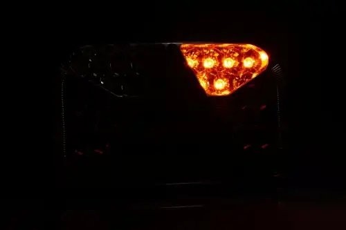 фонарь задний! RH, LED 6-функциональный, 240х140 с проводом 1м\ Universal FT170PNTLED FRISTOM