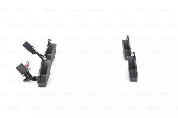 Колодки тормозные VW Passat (10.96-11.00) AUDI A4 (01.95-12.04) передние (4шт.)  0 986 494 042 BOSCH