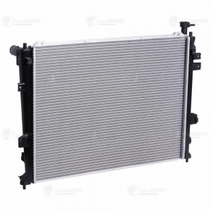 радиатор системы охлаждения!\ Kia Carens 1.6i/2.0i 06> LRC 0860 LUZAR