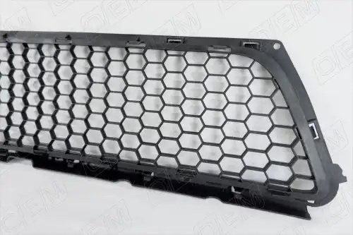 Решетка в бампер нижняя Renault Sandero 1 (2009-2014) OEM3686 OEMPARTS