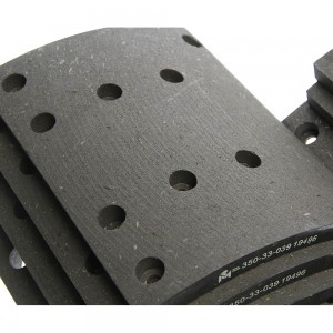 Накладка тормозной колодки МАЗ-5440 MAN MERCEDES (410x223) стандарт 64 отв. 8x18 350-33-039 MEGA POWER