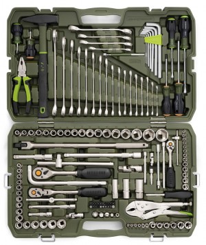 Набор инструмента 147 пр 1/4",3/8",1/2"  6-гр /ДЕЛО ТЕХНИКИ/ 620847 DELO TEHNICI