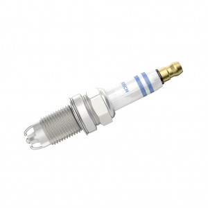 Свеча зажигания FGR6HQE0 BOSCH 0 242 240 590 BOSCH