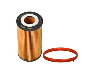 Фильтр масляный AUDI A3/A4/TT/SKODA OCTAVIA/VW G5/PASSAT 2.0/2.5 03- EO31070 EO31070 SAKURA
