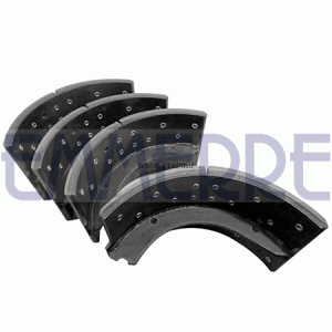 Накладки тормозные 19901 стандарт без заклёпок 410*202 963559 EMMERRE