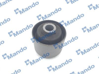 Сайлентблок HYUNDAI Starex H-1 (07-) рычаг заднего продольного передний MANDO DCC010764 MANDO