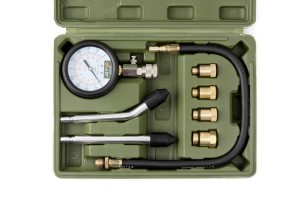 Компрессометр (Профнабор) для бензиновых ДВС с насадками /ДЕЛО ТЕХНИКИ/ 830108 DELO TEHNICI