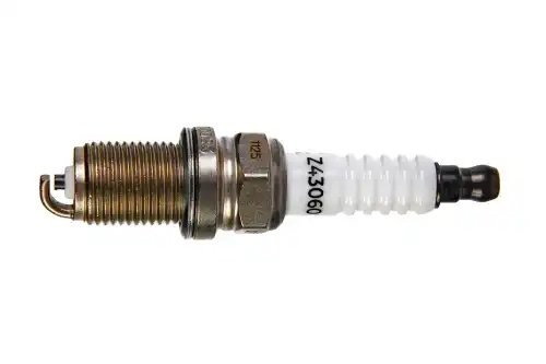 свеча зажигания!(BKR6EZ) Nickel Citroen C3,Peugeot 206/306, Renault Clio/Laguna  Z43060 ZENTPARTS