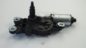 Мотор-редуктор стеклоочистителя VOLVO XC60 (08-10) заднего QUATTRO FRENI QF01N00134 QUATTRO FRENI