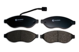Тормозные колодки передние Low Metallic C11CR0014 C11CR0014 CWORKS