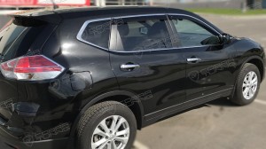 Дефлектор двери NISSAN X-Trail (14-) хромированный молдинг COBRA TUNING N15114CR COBRA TUNING