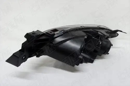 Фара правая Mazda 3 1 BK (2003-2009) седан, галоген OEM0203FR OEMPARTS