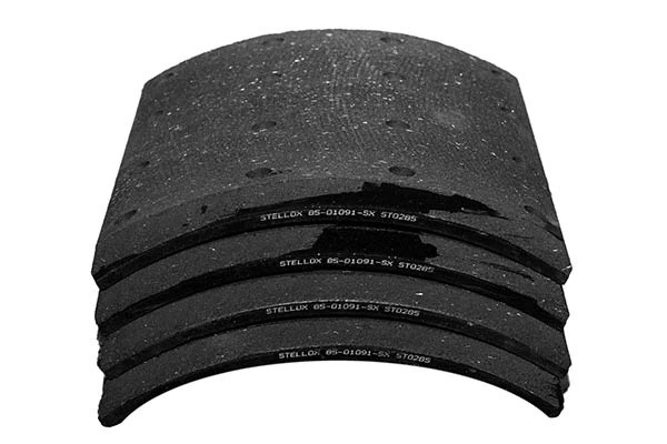 накладки торм.с ЗАКЛЕПК.1 рем!19933 (413x254)(6.35x19.5 64)\Scania 93/113/143/94 8501091SX STELLOX