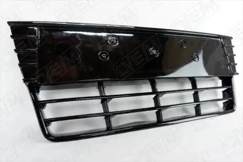 Решетка в бампер нижняя Ford Focus 3 2011-2015, черная глянцевая OEM3682 OEMPARTS