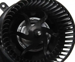 Мотор отопителя MERCEDES Sprinter (00-06) в сборе MEGAPOWER 370-15-029 MEGA POWER