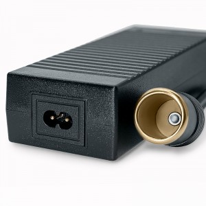 Преобразователь напряжения (инвертор) 220-12V 10А AVS A80980S AVS