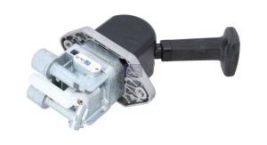 Кран тормозной ручной 5,5 bar MB SK/MK/NG 462304 DIESEL TECHNIC