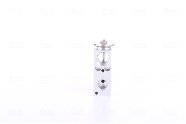 клапан расширительный!\ MB W204 07> 999241 NISSENS