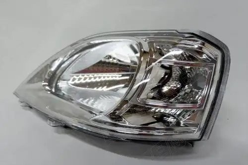 Фара левая Renault Logan 1 2009-2014, повторитель ближе к крылу, с корректором OEM0169FL OEMPARTS