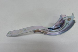 Петля капота правая Kia Rio 4 FB (2017-нв) OEM0016PKR OEMPARTS