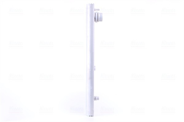 радиатор системы охлаждения! АКПП, замена 60761\ BMW E60 2.0-3.0 03> 60763 NISSENS