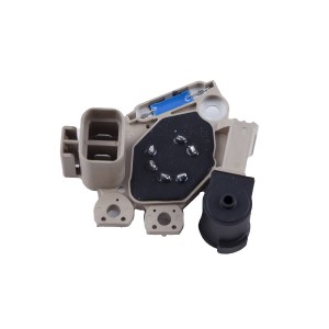 Регулятор HYUNDAI Elantra (00-) напряжения генератора NSP NSP023737022650 NSP