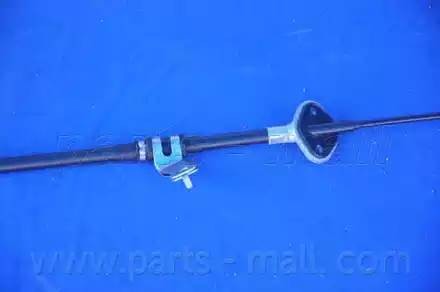 Трос ручного тормоза HYUNDAI H-1/GRAND STAREX 07- пер.центр.часть PTA-250 PTA250 PMC PARTS MALL