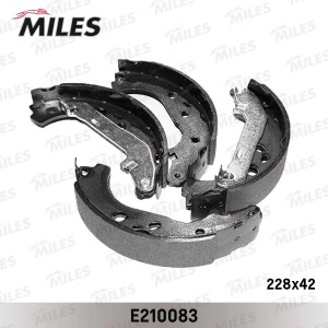 Колодки барабанные FORD FOCUS II (TRW GS8736) E210083 E210083 MILES