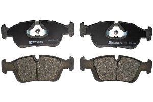 Тормозные колодки передние, Low Metallic C11CR0260 C11CR0260 CWORKS