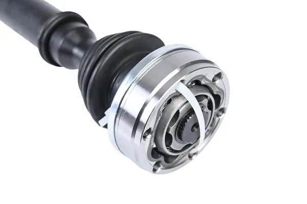 привод правый! 820mm, 21015\ Skoda Octavia 1.4-1.6 96-10 Z15090 ZENTPARTS