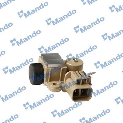 Регулятор KIA Rio (-05),Carens (-06),Spectra (00-) напряжения генератора MANDO BN0K2A218W63 MANDO