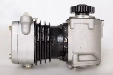 Компрессор КАМАЗ одноцилиндровый с/о ВЫХОД ВВЕРХ АВТОМАГНАТ 532053509015 AVTOMAGNAT