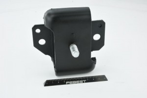 подушка двигателя передняя!\ Nissan Patrol Safari Y61 97-02 NM-011 FEBEST