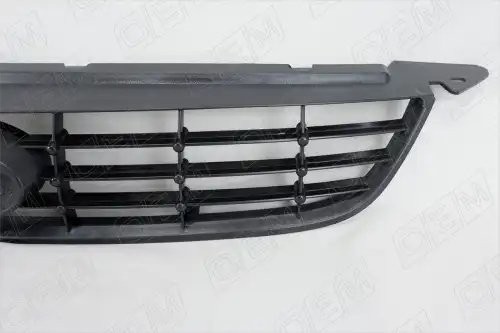 Решетка радиатора Ford Focus 2 2008-2011 OEM3073 OEMPARTS