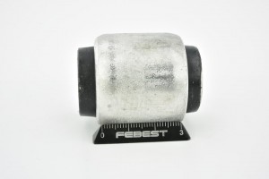 Сайлентблок AUDI A4 (01-09) подвески задней рычага заднего поперечного верхнего  ADAB-007 FEBEST