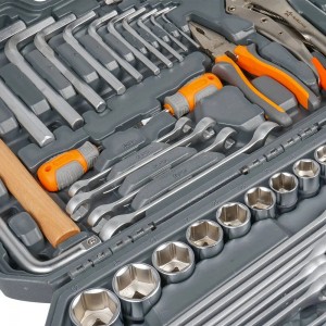 Набор инструментов универсальный 132 предмета, пласт.кейс (AT-132-09) AT-132-09 AIRLINE