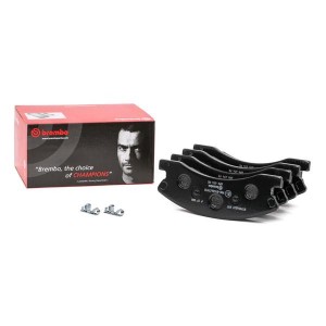P37008 973 02 !колодки дисковые п.\ Jeep Grand Cherokee 4.0i/3.1TD 02> P37008 BREMBO