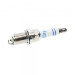 Свеча зажигания ЗМЗ-40524 ЕВРО-3 MEGAPOWER 370-31-052 MEGA POWER