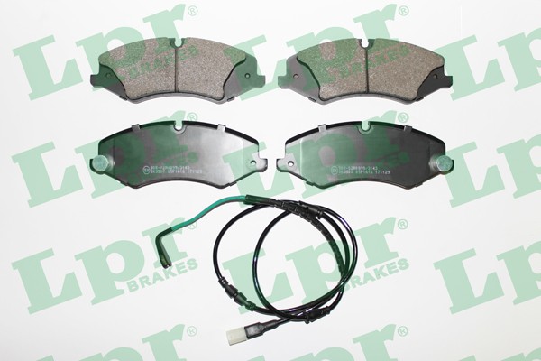 Комплект тормозных колодок 05P1616B 05P1616B LPR