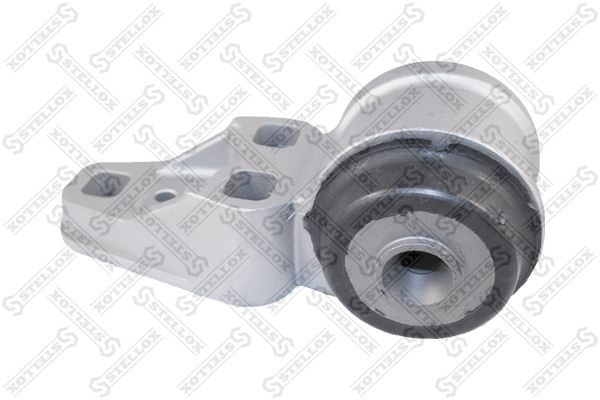 сайлентблок зад. балки л.!\ Audi A6 1.8-2.5TDi, VW Passat all 97> 71-11270-SX STELLOX